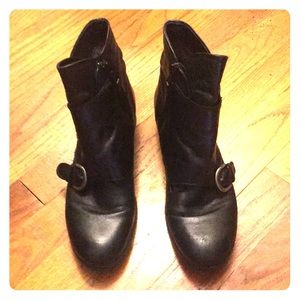 Mix Mooz black ankle boots size 8